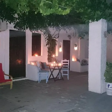 Charming Seafront Studio Seaside Serenade Han/Misafirhane İskiri