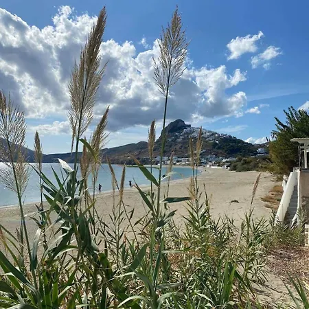 Charming Seafront Studio Seaside Serenade Fogadó